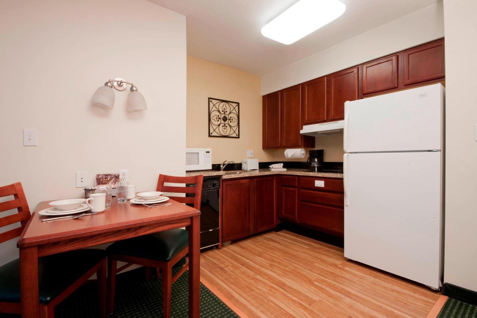 Residence Inn By Marriott Tulsa South Kültér fotó