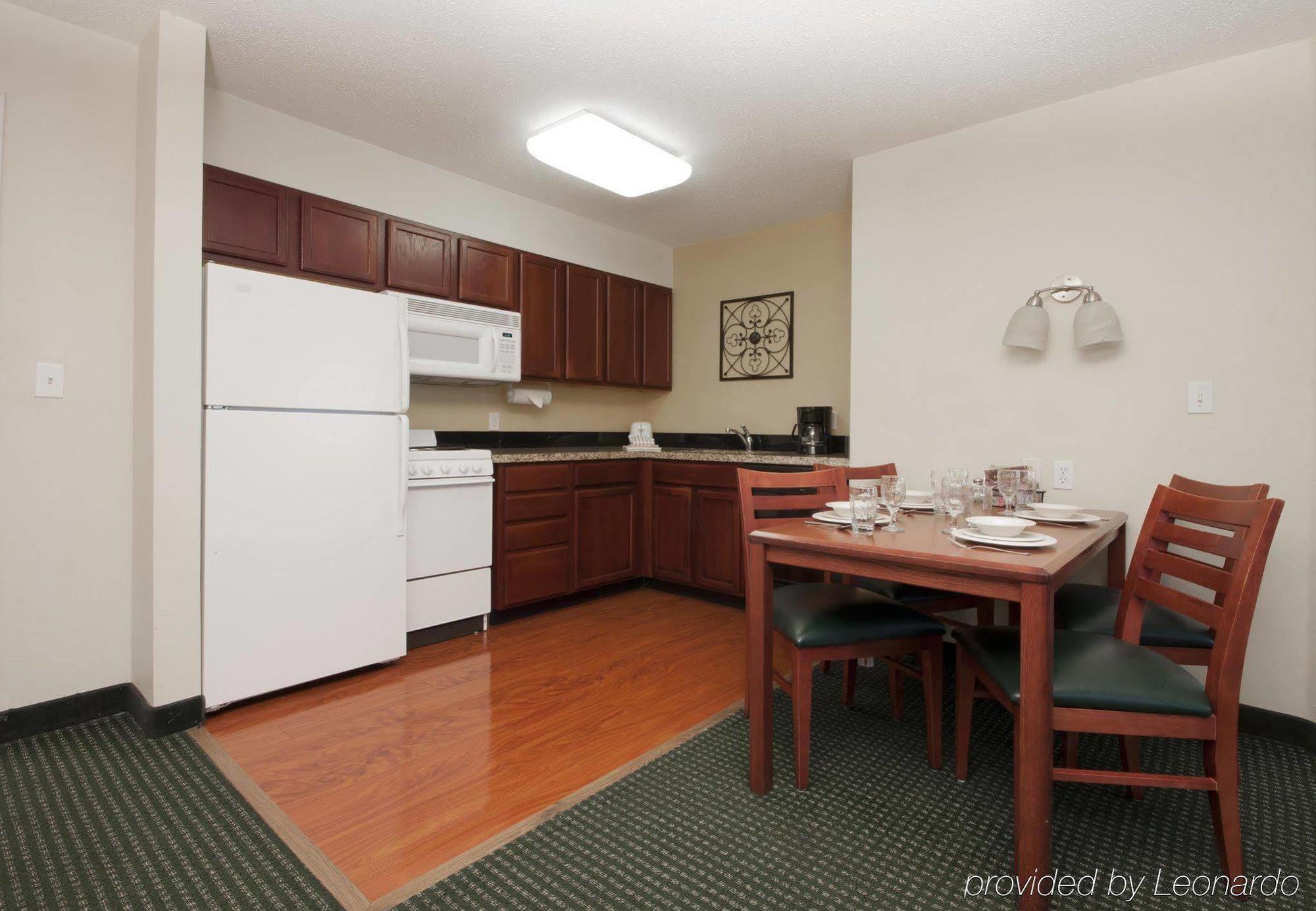 Residence Inn By Marriott Tulsa South Kültér fotó